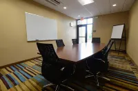 Fairfield Inn & Suites Bowling Green Hotels in Warren County