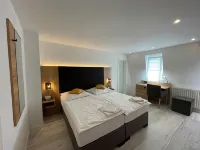 Hotel & Restaurant Bella Italia - 駐車場