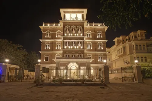 Jhadol Vijay Vilas Near Lake Pichola - ห้องครัว