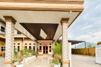 RedDoorz @ Gunari Guest House Merek Karo