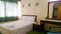 Wattana Trang Hotel