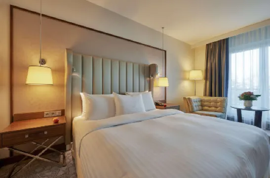 ドリント  ホテル ボン