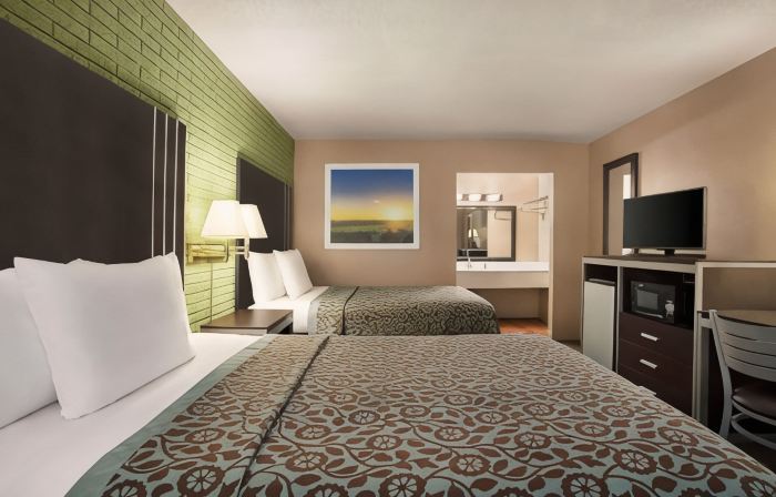Days Inn by Wyndham Hardeeville/ I-95 State Line