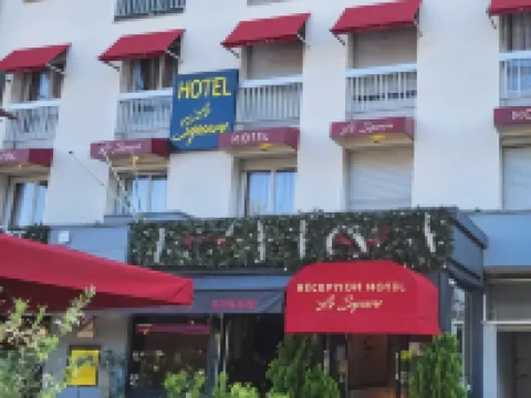 Square Hôtel Aurillac otelleri