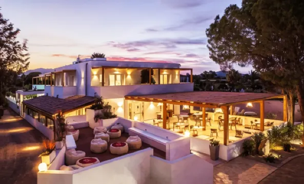 Noha Lifestyle Hotel - Adults Only