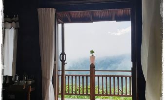 Baan Mon Muan