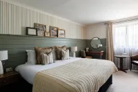 Crown Hotel