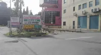 Hotel Centrepoint (Self Check in after 5PM)