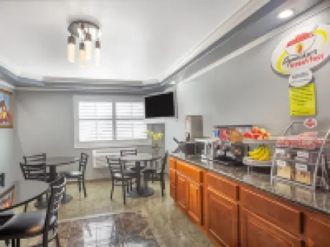 Super 8 by Wyndham Chico Hotels in Chico