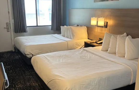 佩托斯基嗍盟飯店