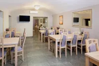 Hotel Maximum - Desayuno