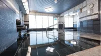 Atami Season Hotel - piscina
