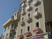 Yunus Hotel Hotels near Alauddevle Mosque