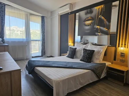 TheLine Отели в г. Бухарест