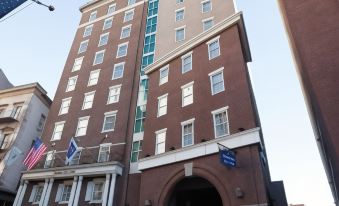 Hampton Inn & Suites Providence Downtown