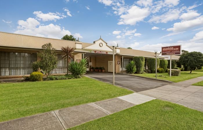 Manifold Motor Inn