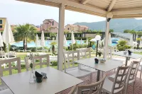 Loano 2 Village - Desayuno
