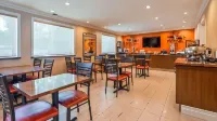 Best Western Plus Airport Plaza