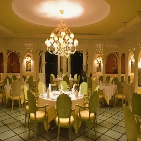 Regency Hotel & Spa