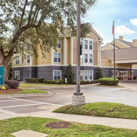 Homewood Suites by Hilton Mobile Airport-University Area Отели рядом с достопримечательностью «Университет Юг Алабама»