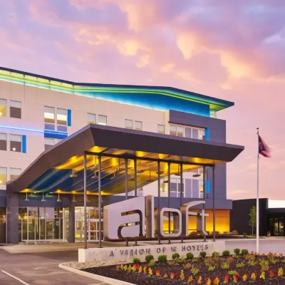 Aloft Cleveland Beachwood Hotels in Beachwood