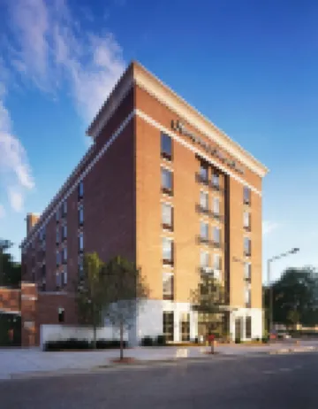 Hampton Inn & Suites Knoxville-Downtown Hotel berhampiran Bandar Lama