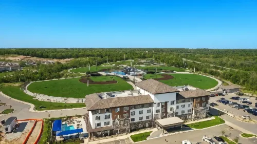 Holiday Inn Express Kansas City North – Parkville Hotel a Lansing