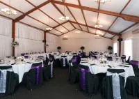 Quality Hotel Robertson Gardens Hotel a Eight Mile Plains