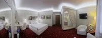 Аква-Лайф - С бассейном