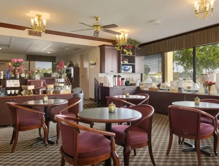 Days Inn by Wyndham Greenville MS