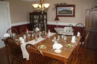 A Mighty Oak B&B - breakfast
