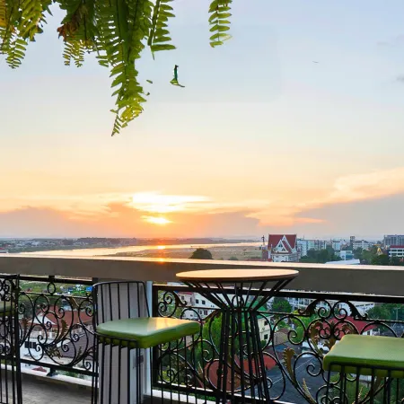 SureStay Hotel by Best Western Vientiane