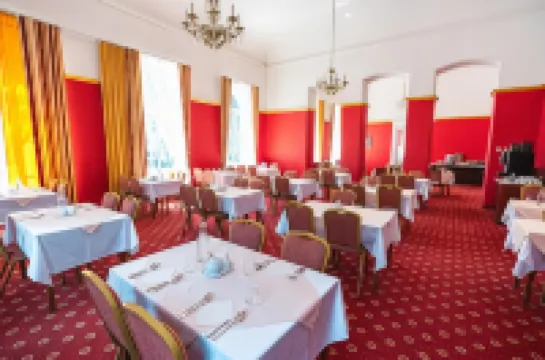 羅馬尼亞酒店 卡羅維發利酒店