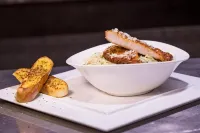 Grand Pela Hotel & Suites