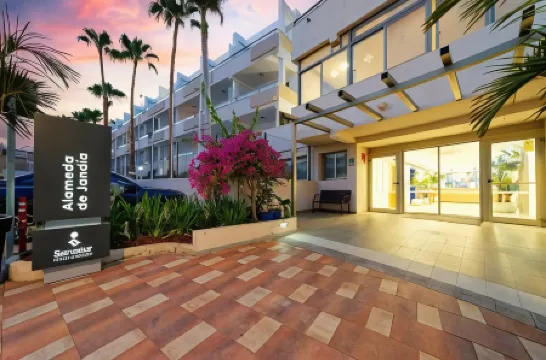 Servatur Alameda de Jandía Отели рядом с достопримечательностью «Плайя де Кофете»