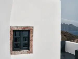 Abyss Santorini