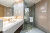 Shimei Art Movie Apartment (Chongqing Guanyinqiao Pedestrian Street)