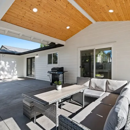 Holly View Haven- Charming 3-bedroom house with WiFi, AC in Damascus