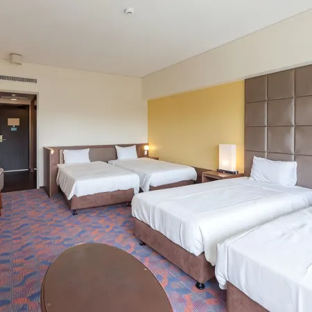 Okinawa Kariyushi Beach Resort Ocean Spa