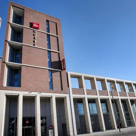 Ibis London Canning Town Отели рядом с достопримечательностью «Стратфорд»
