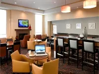 Residence Inn Bakersfield - breakfast