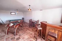 Casa Lounell Swimming pool-SPA-Sauna-Games room, panoramic view - สระว่ายน้ำส่วนตัว