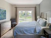 Modern 3Bed Farmhouse with Hot Tub