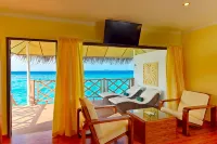 Dreamland Maldives Resort - 4-stjärniga