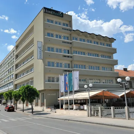 Hotel Bristol
