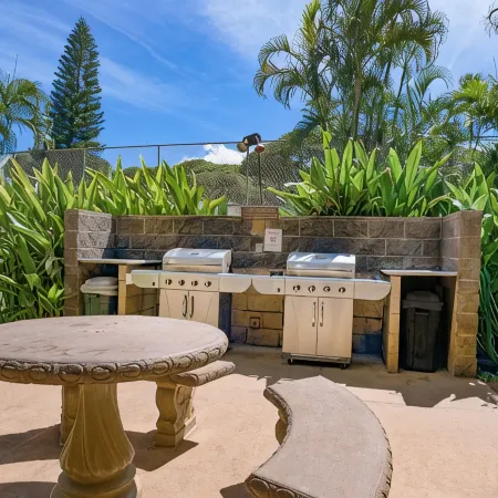 Top Floor, 360 deg Ocean View, Totally Remodeled, 2-bed 2 bath with split AC