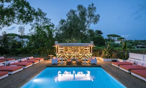 โรงแรม La Tartane Saint -Tropez