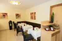 Fairfield Inn & Suites Chicago Southeast/Hammond, IN - breakfast