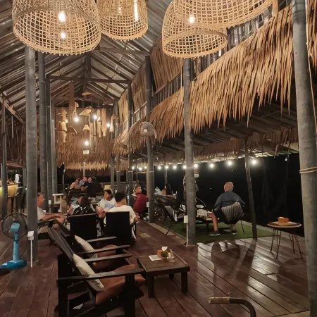 Cliff Cottage resort Отели рядом с достопримечательностью «Пляж Конг Кои»