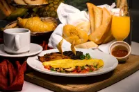 Hotel Clarion Suites Guatemala - breakfast